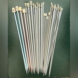 Knitting Needles Susan Bates 27 pair
